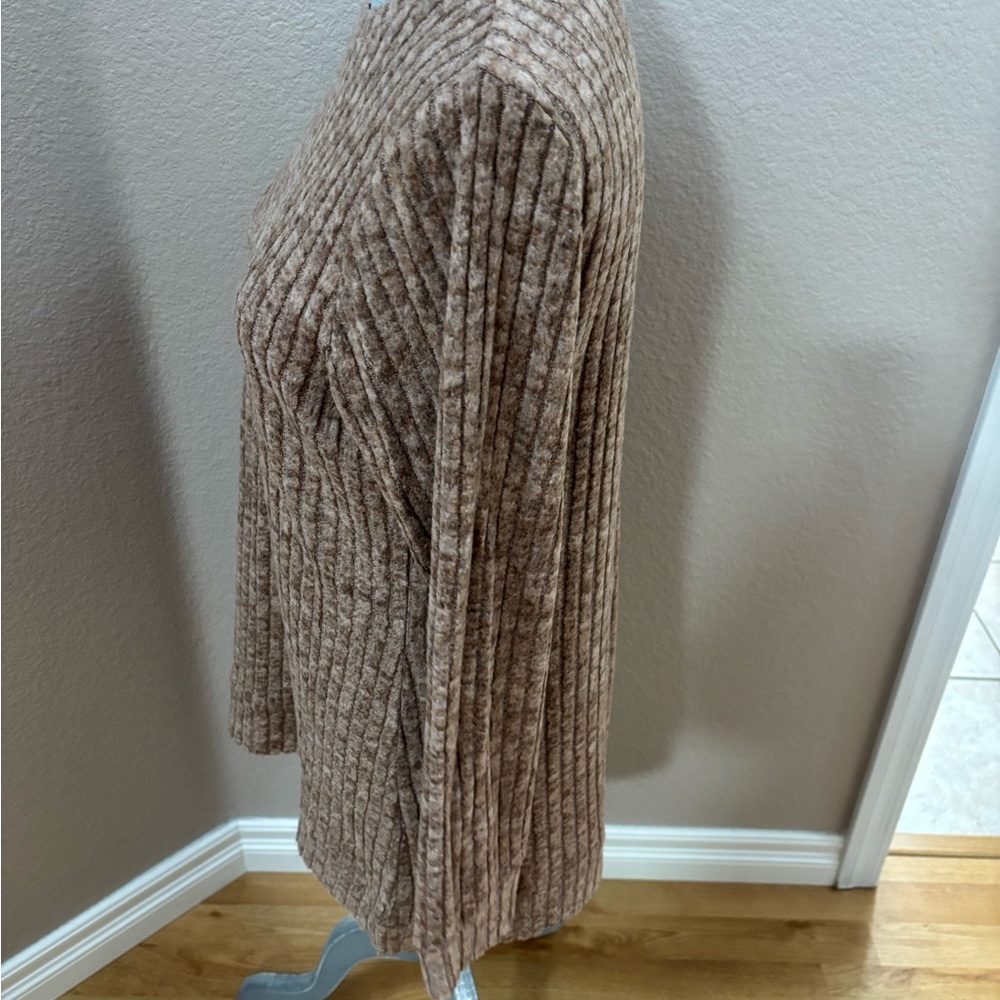 Cozy Ribbed Knit Pullover - Taupe - Picture 3 of 6